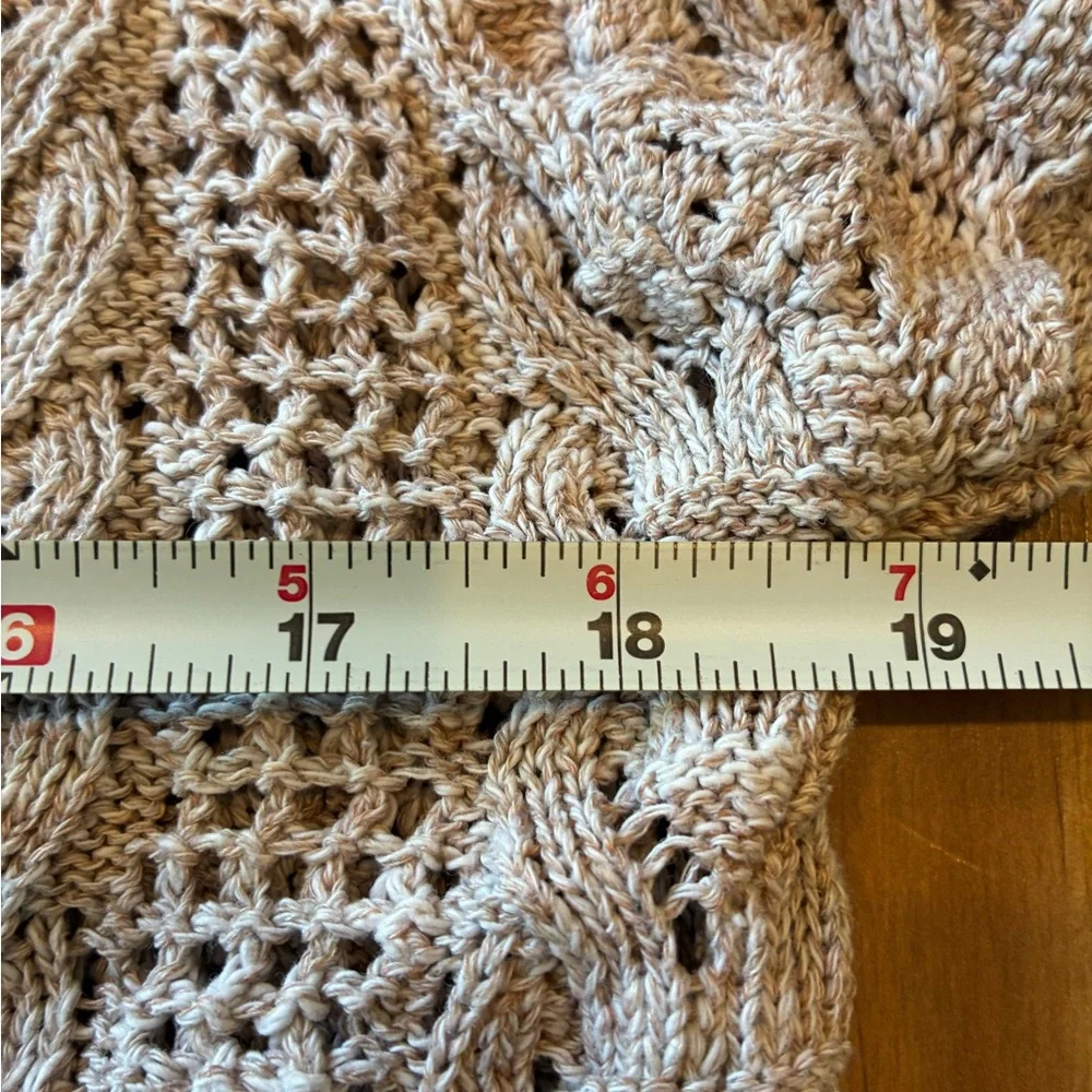 Light Beige Open-Knit Short Sleeve Top - Picture 3 of 4